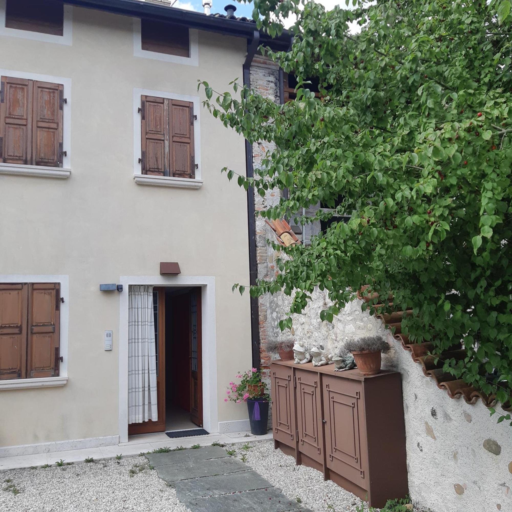 Case Pizzocco 3 A Santa Giustina Meano Extérieur photo